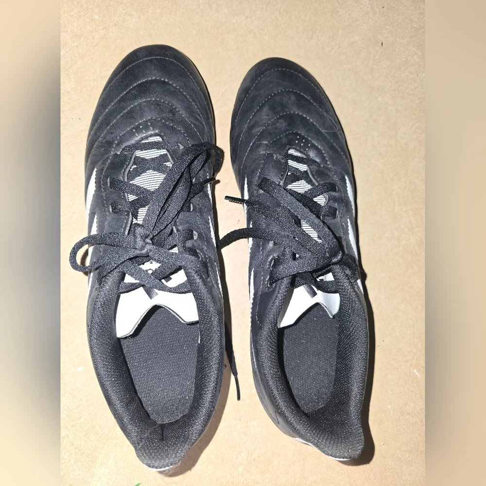 adidas Black White Red Men's Athletic Cleats - Low Profile Soccer/Football Studs